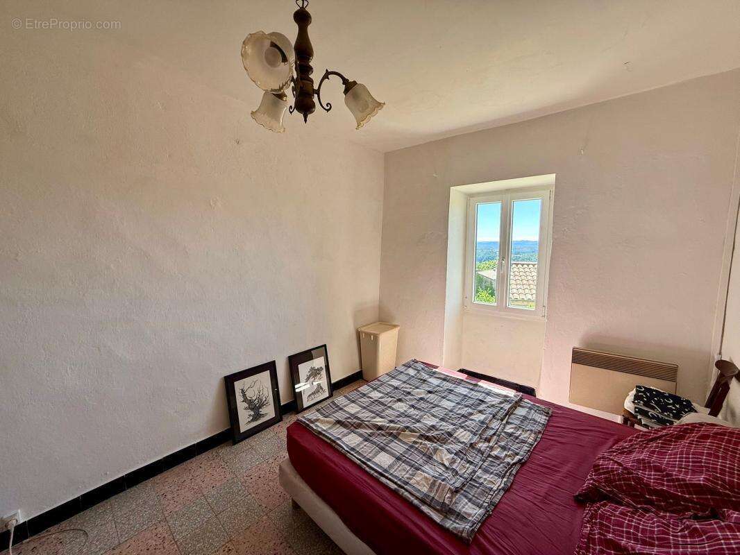 Maison à RIBES