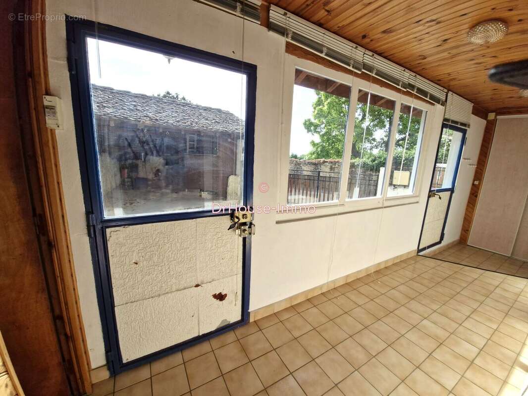 Maison 52 m² à Saint-Hilaire-De-Brens  - photo 14