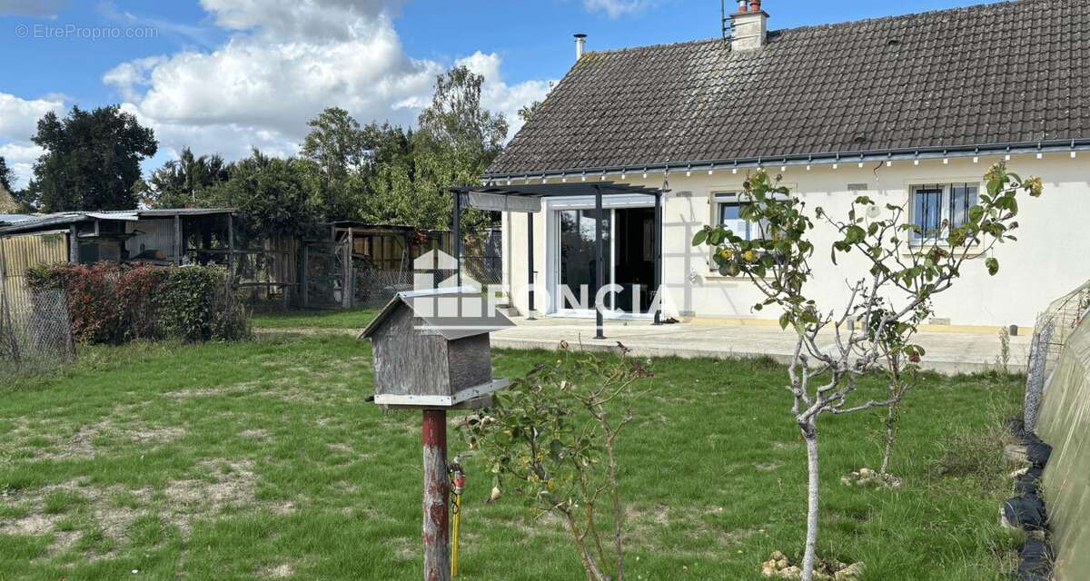 Maison à BEAUMONT-SUR-SARTHE