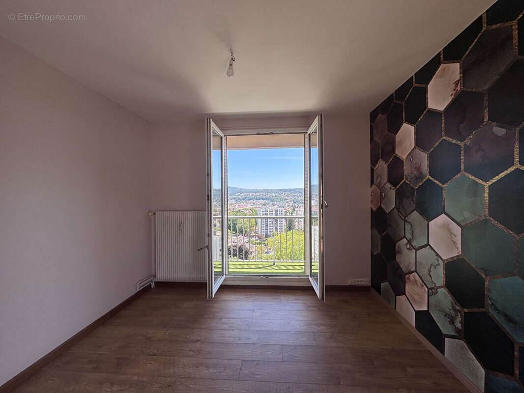 Appartement 4 pièces à vendre au 12ème étage à Besançon - Réf. 5982 - photo 8
