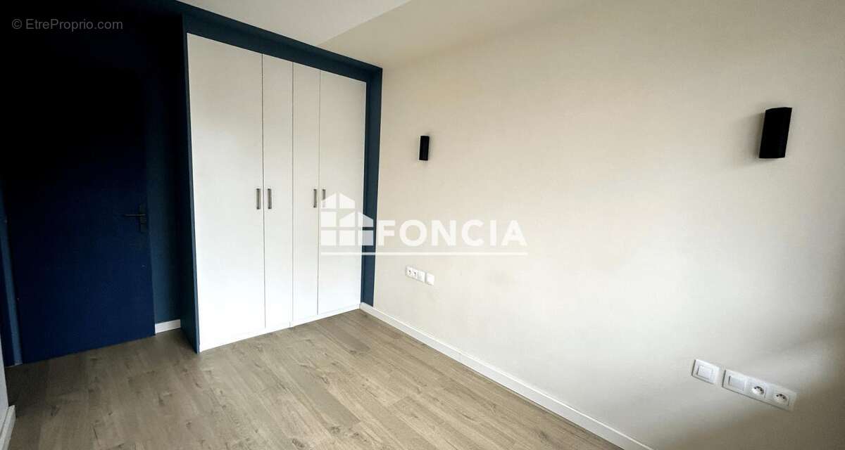 Appartement à MONTROUGE