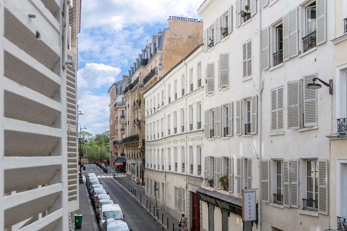 Paris 18e   Petite Carrière  Duplex à créer  6 pièces 4 ch - photo 8