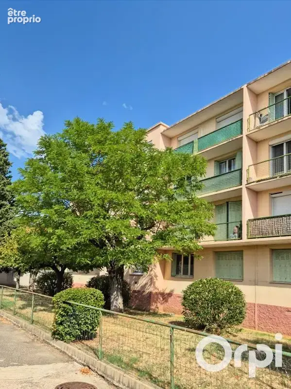 Appartement À Vendre - photo 1