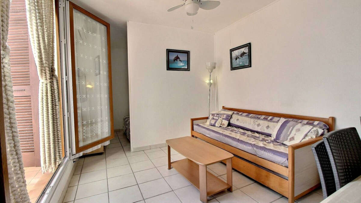 Appartement à BORMES-LES-MIMOSAS