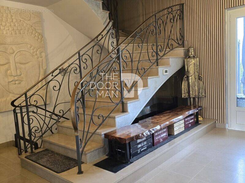 Maison à MEHUN-SUR-YEVRE