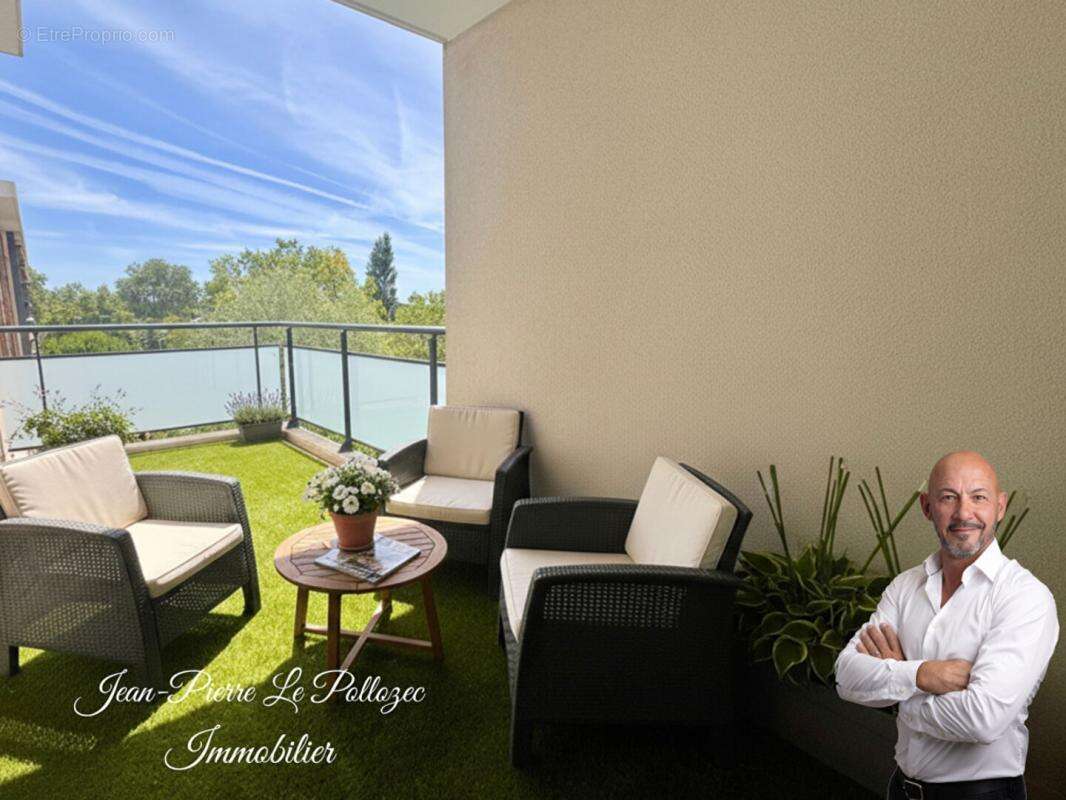 Appartement rénové avec terrasse et garage - photo 2