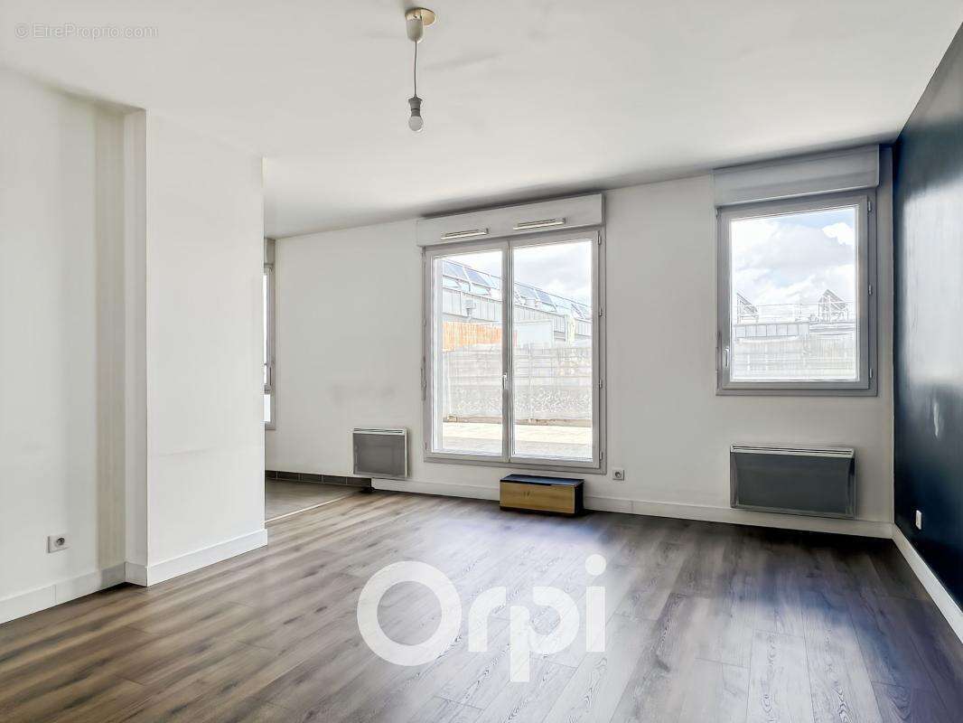 Appartement À Vendre - photo 2