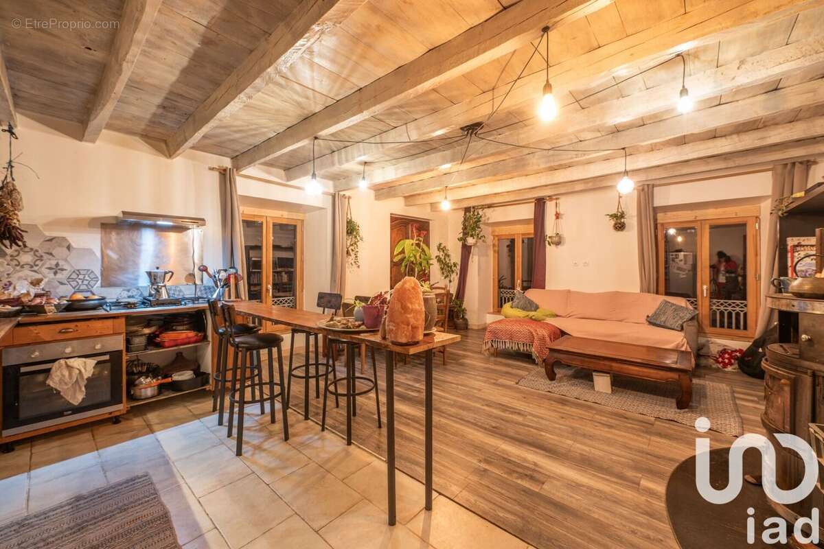 Maison 137 m² à La Garde  - photo 3