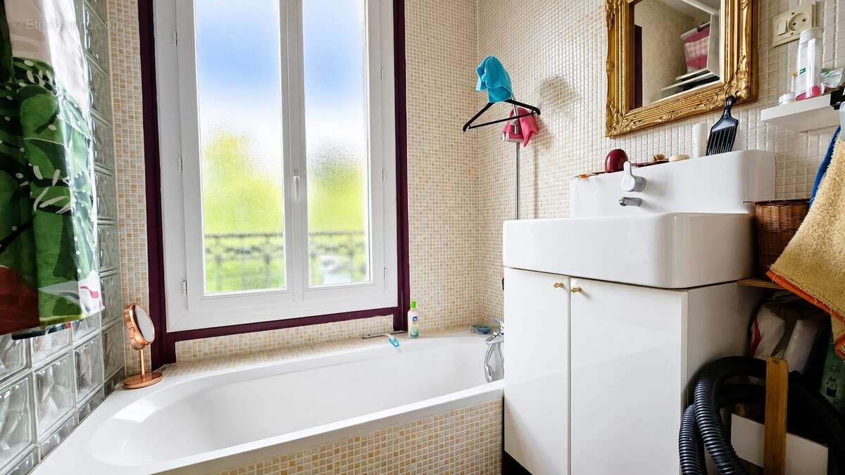 Appartement 55 m² à Maisons-Alfort  - photo 8