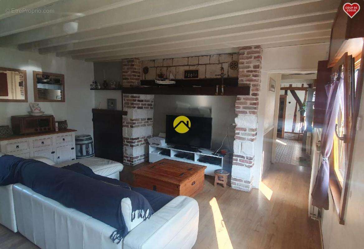 Fermette rénovée de 153m² - photo 11