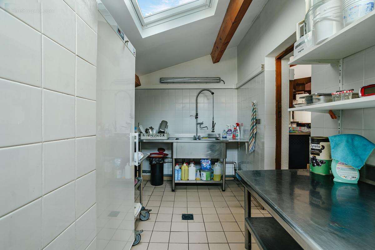 Commerce à SAINT-JEAN-EN-ROYANS