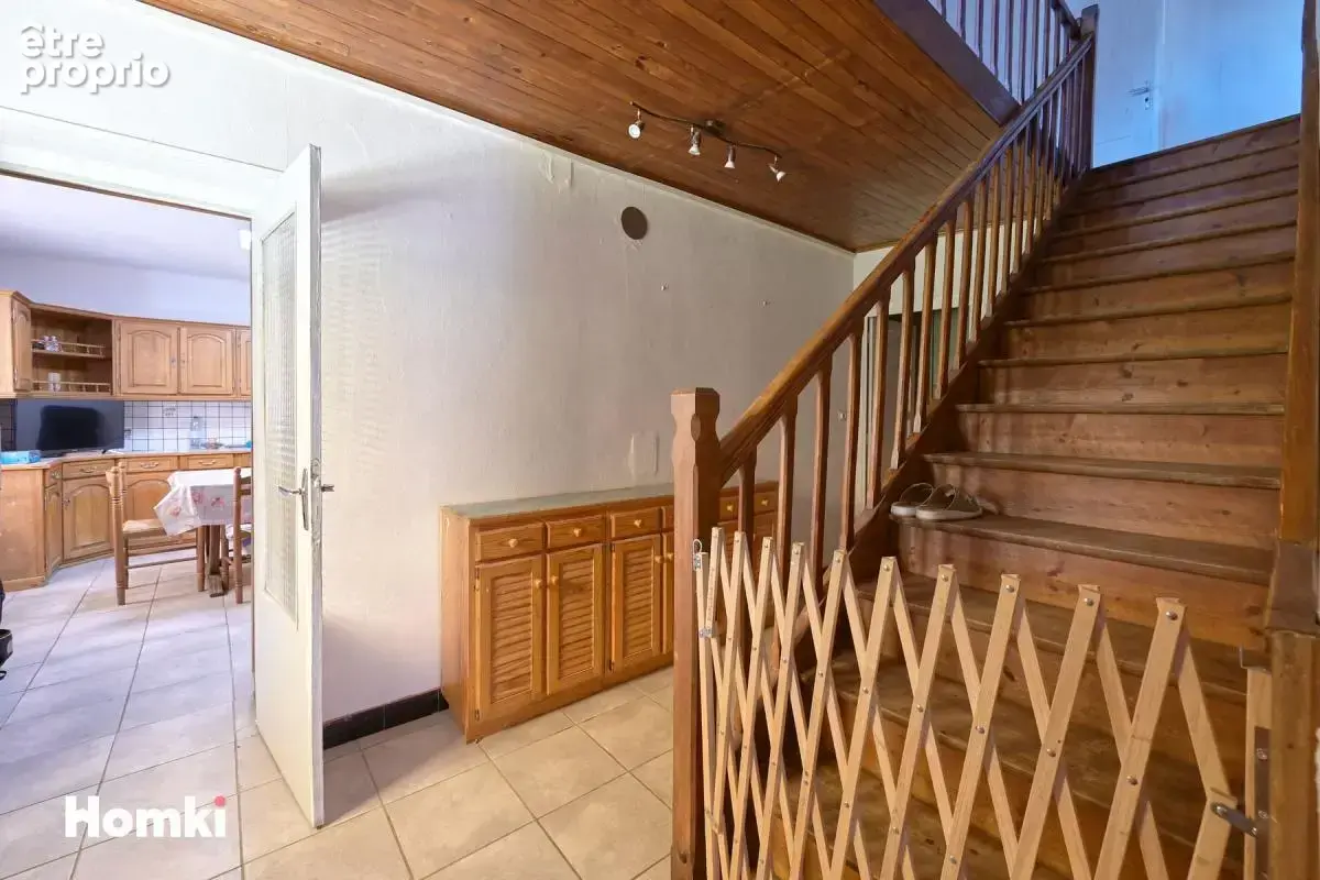 Maison avec dépendances et grand terrain – Chirens - photo 11