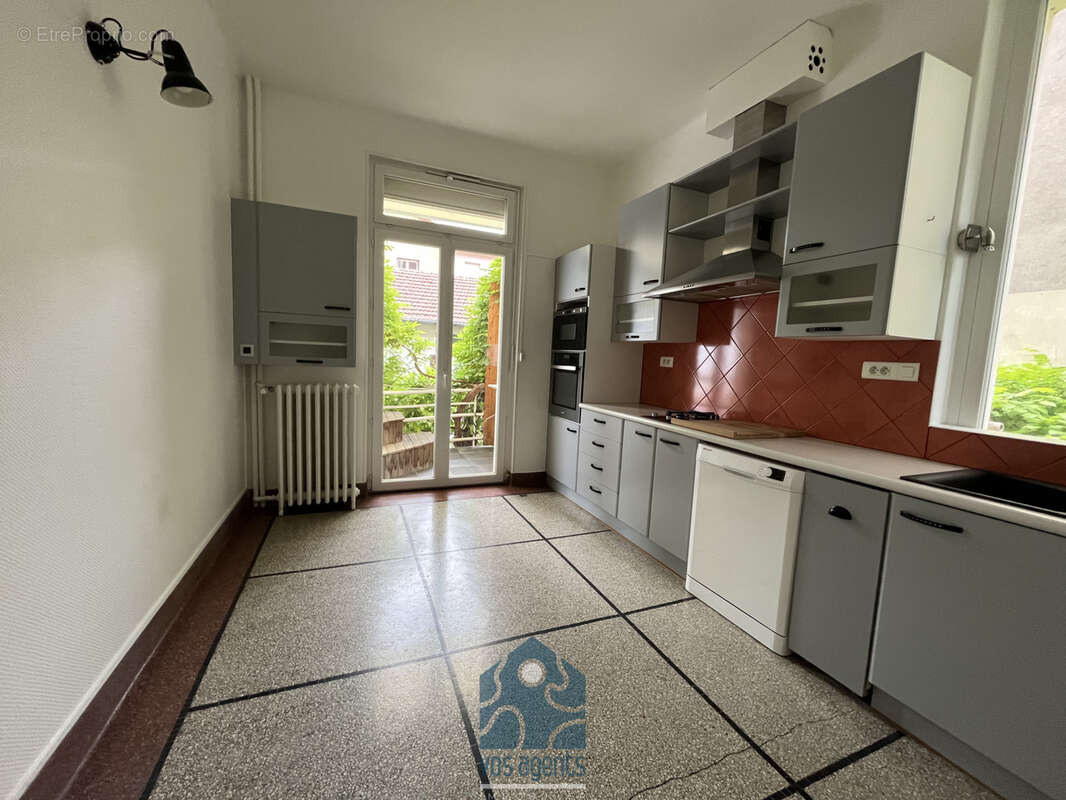 Maison à CLERMONT-FERRAND