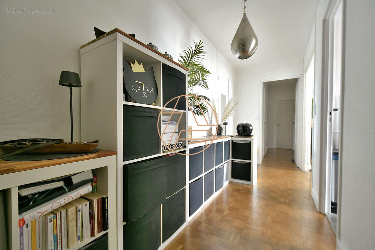 Appartement à SAINT-MAUR-DES-FOSSES