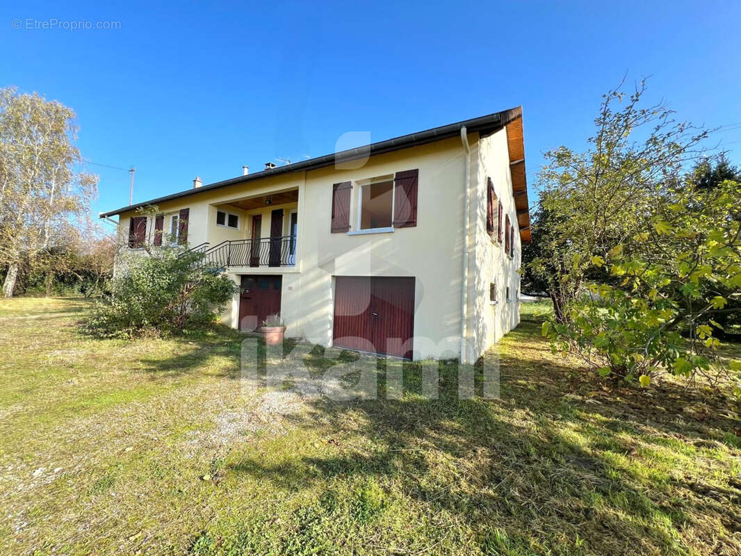 Maison à VILLEVIEUX