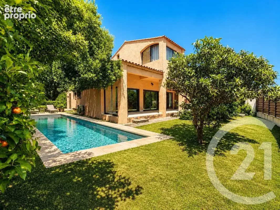 Maison 5 pièces 127 m² à vendre à Bormes-Les-Mimosas (83230) - photo 3