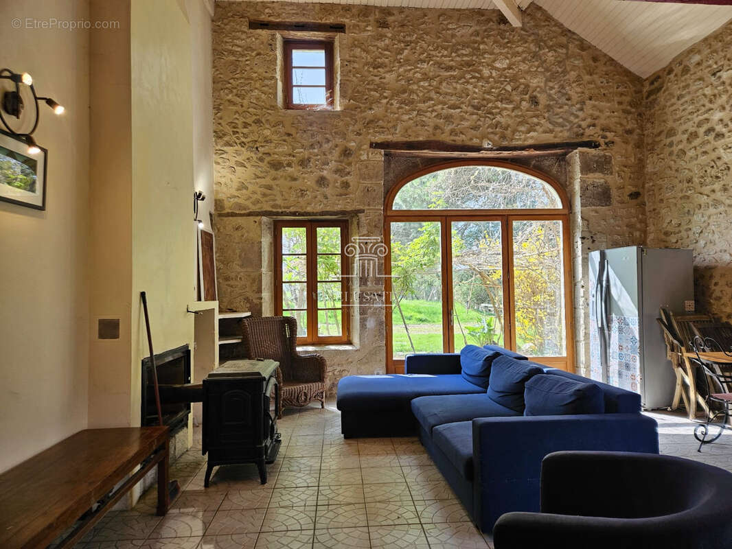 Maison en pierre de 180 m2, 4 chambres - en campagne - secteur eauze - photo 4
