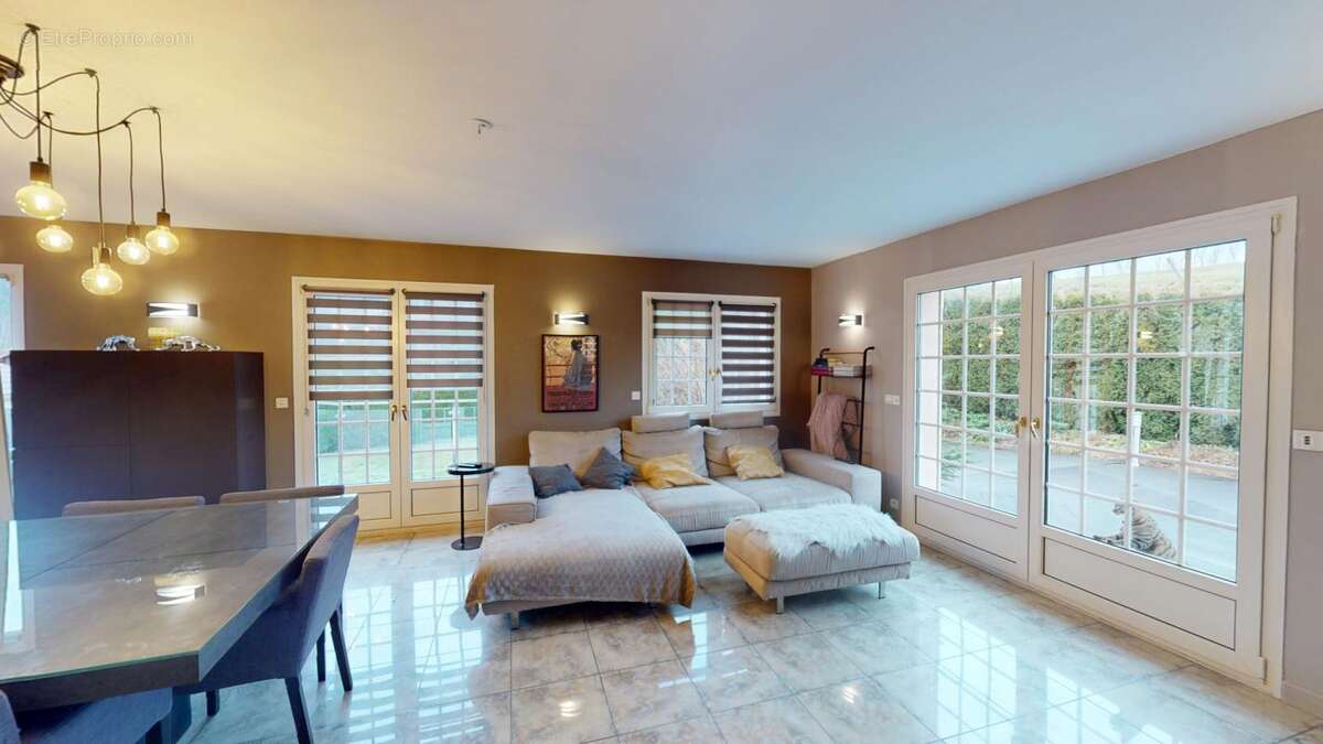 Appartement à PONTARLIER