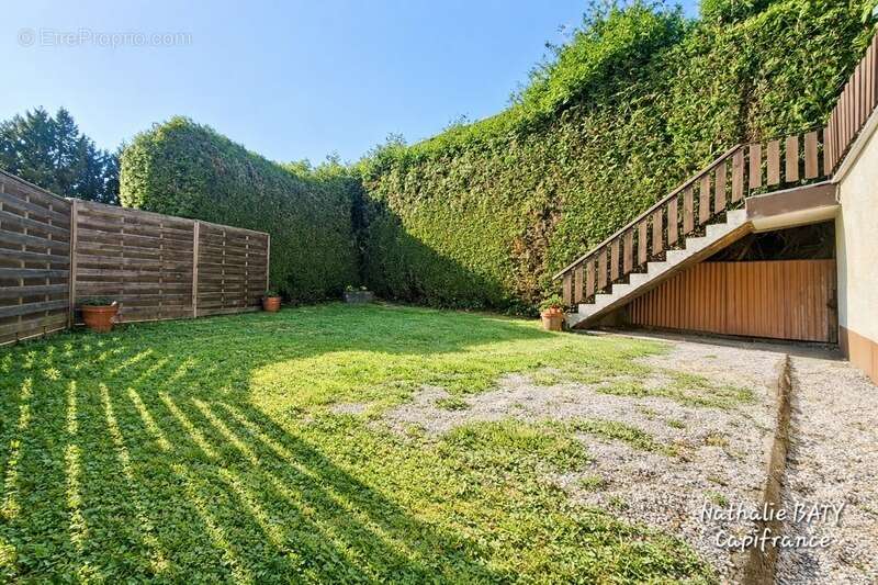 Rare à la vente - Spacieux appartement 150 m² – 7 pièces – 4 chambres – Terrasse, balcon, jardin – Dépendances – Ugine - photo 3