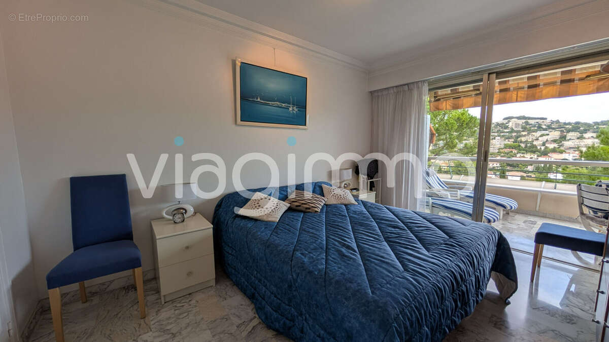 Appartement à LE CANNET