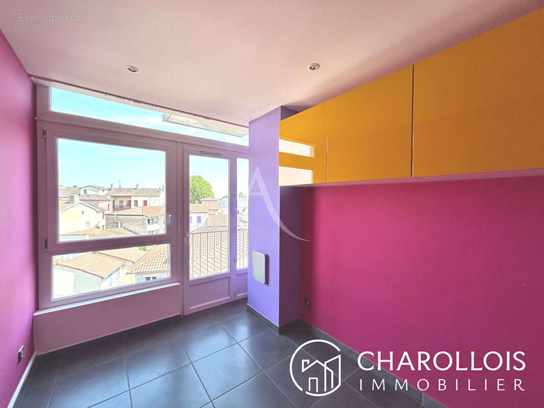 Appartement T3 63m² - Vue dégagée - MÂCON - photo 4