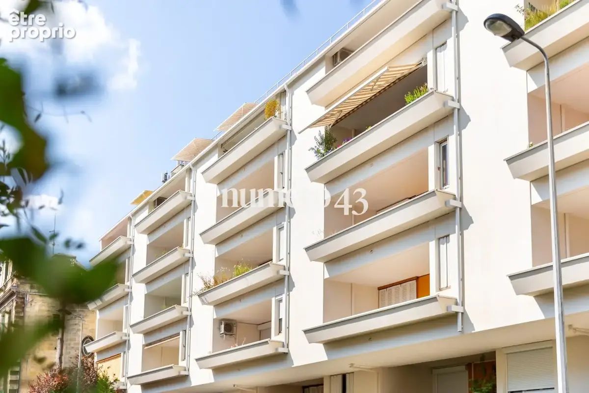Appartement à BORDEAUX