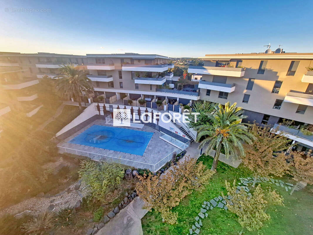 Appartement à JUVIGNAC