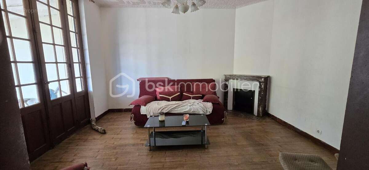 Maison à CORBEIL-ESSONNES