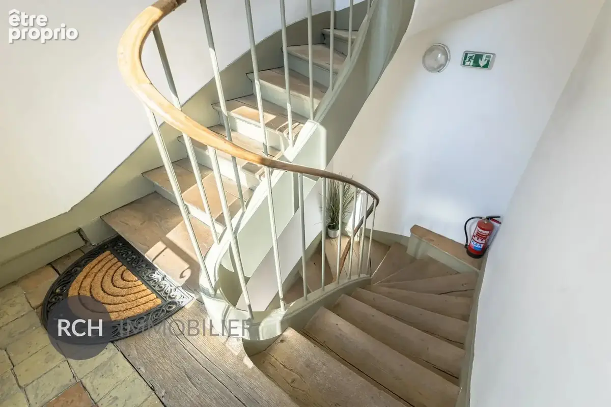Montfort-l'Amaury - Bel appartement lumineux situé au dernier étage - photo 11