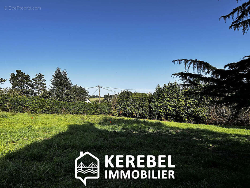Terrain à LOPERHET
