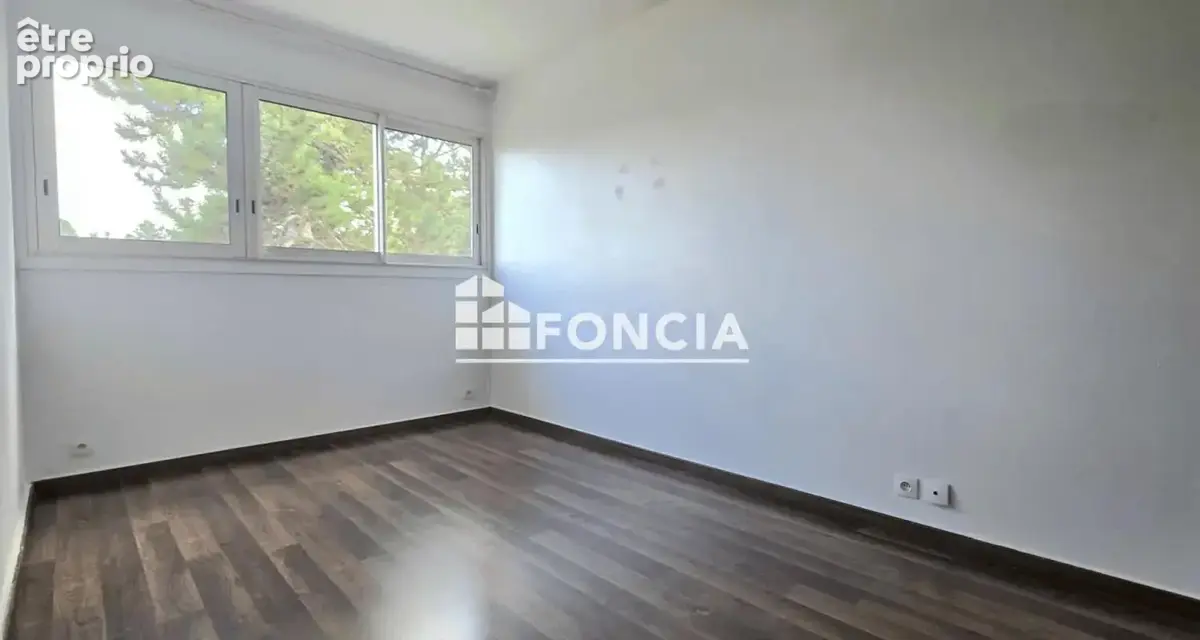F3 spacieux avec balcon dans résidence sécurisée et fermée - photo 5