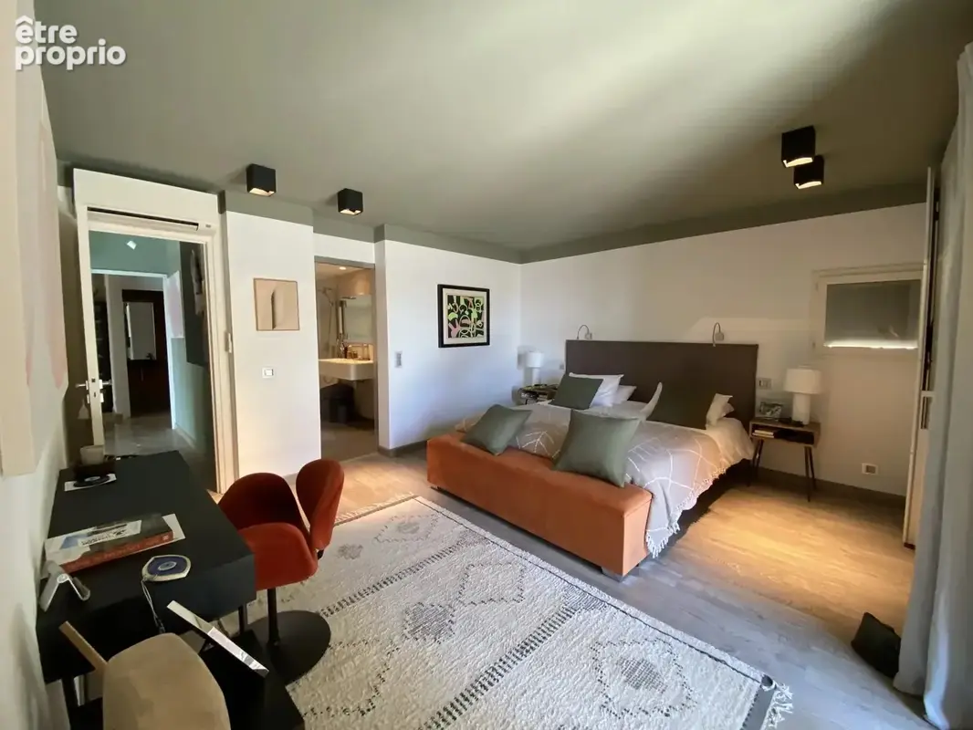Maison 5 pièces 230 m² à vendre à La Garde-Freinet (83680) - photo 9