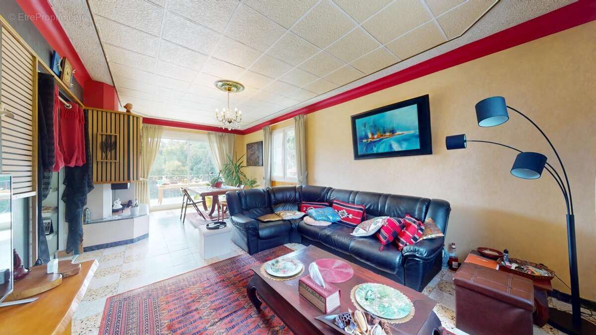À VENDRE – Maison familiale avec vue panoramique à Pollionnay (Hameau de Larny) - photo 3
