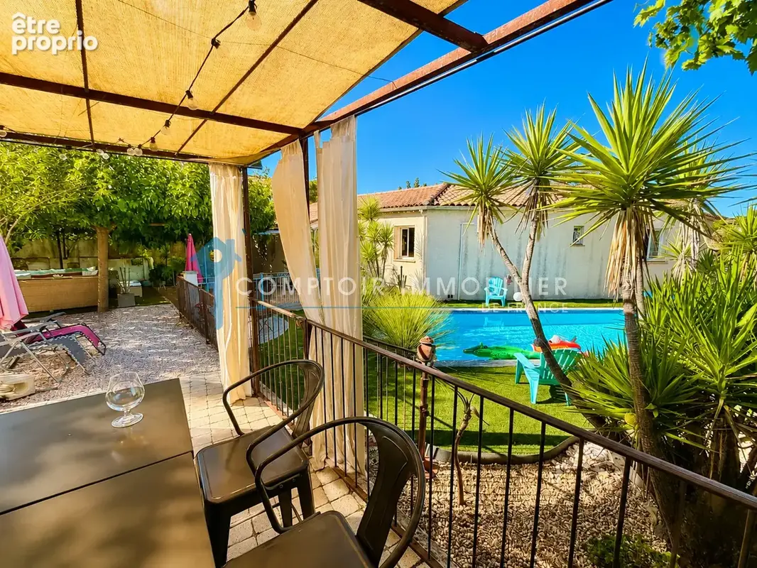 En exclusivité Vergèze, Villa de PP 130m2 sur 1000 m2 de terrain avec piscine et 4 chambres piscine et grand a - photo 2