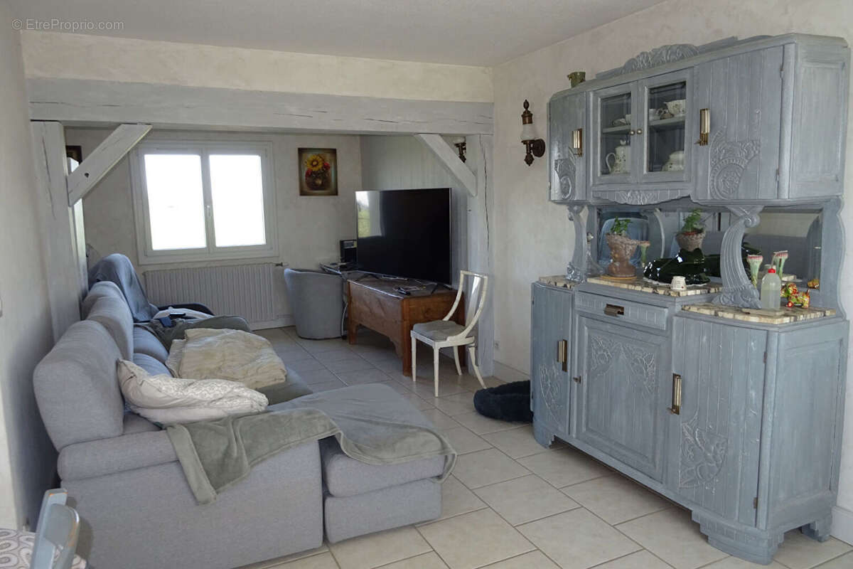 Maison à CHAPELLE-ROYALE