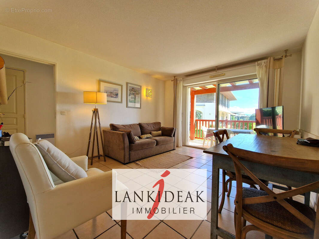 Appartement à BASSUSSARRY