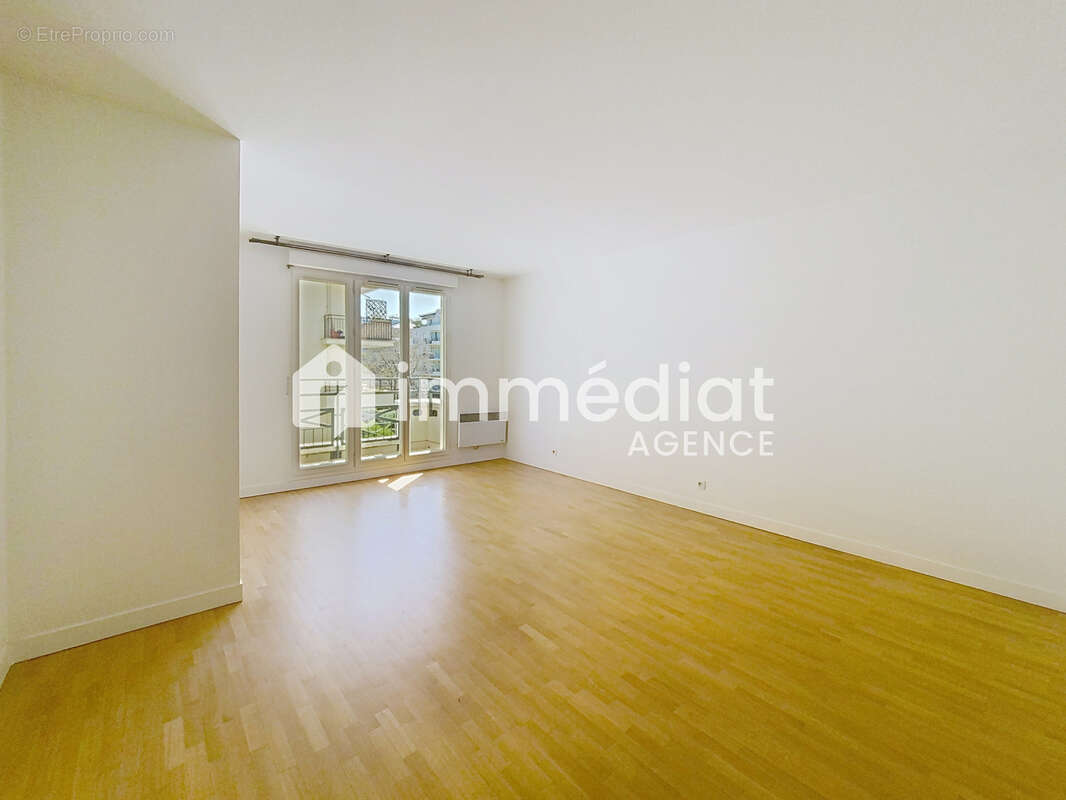 Appartement à RUEIL-MALMAISON