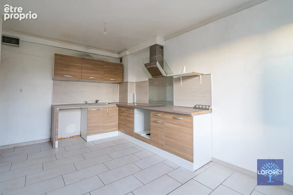 Immeuble Noisy Le Sec 8 pièce(s) 250 m2 - photo 12