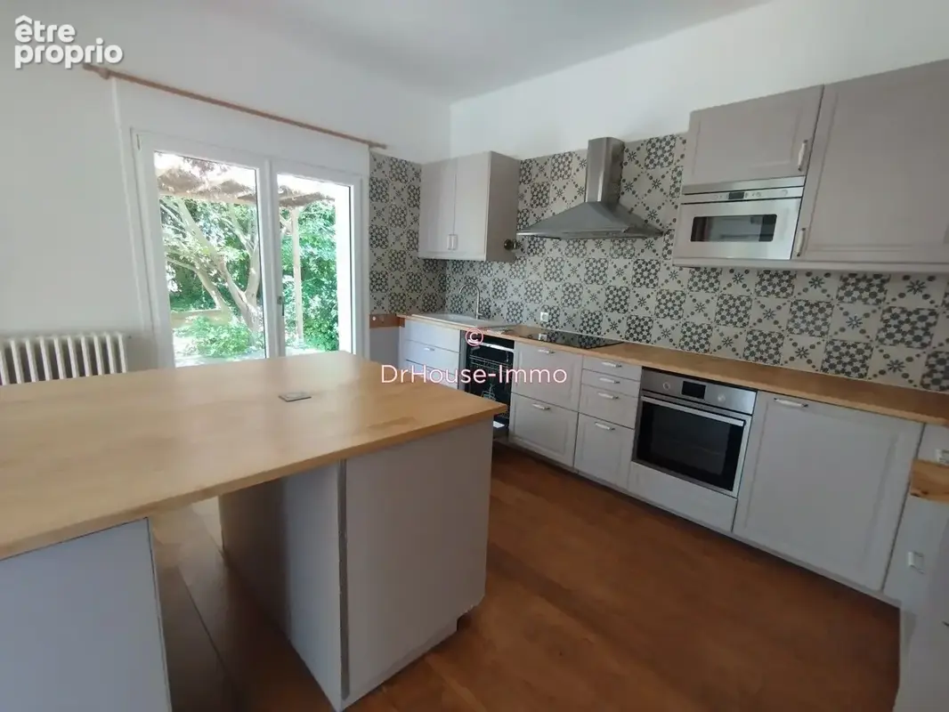 Maison 7 pièces 214 m² à vendre à Chateau-Arnoux-Saint-Auban (04160) - photo 8