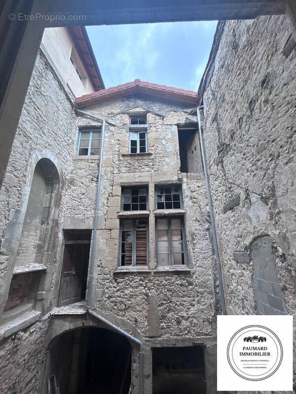 Appartement à ROMANS-SUR-ISERE