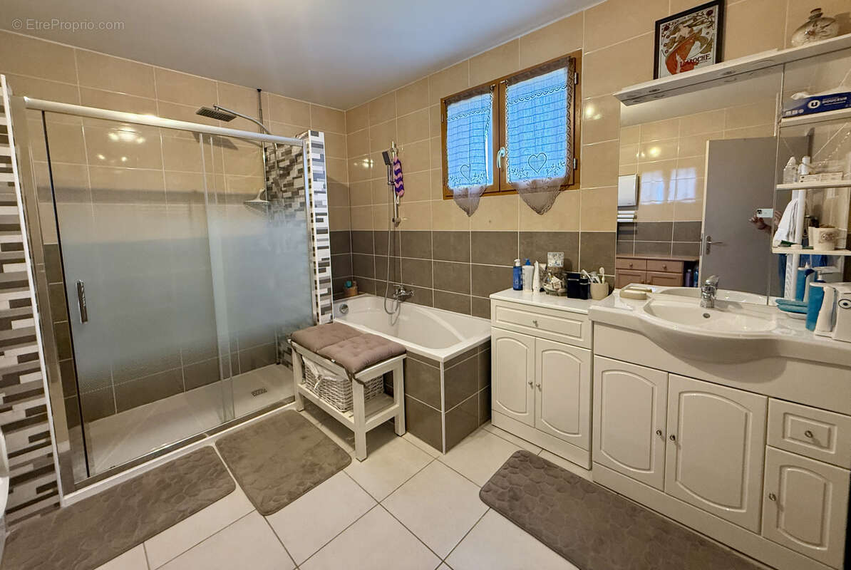 Maison à AIGUES-MORTES