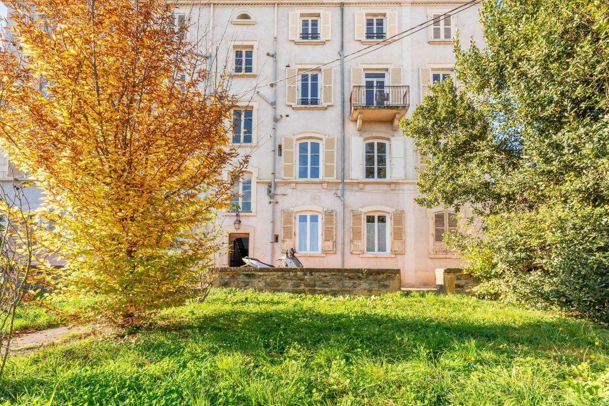 Appartement à L&#039;ARBRESLE