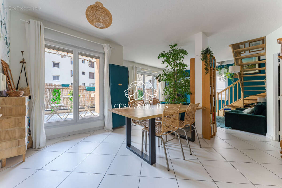 Appartement à LYON-3E
