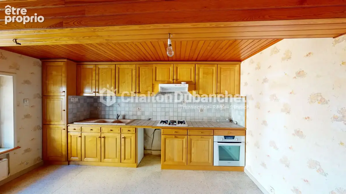 Coutouvre - maison de ville 235 m² ? 5 chambres ? jardin ? - photo 2