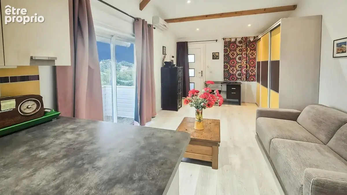 SAINT-SATURNIN LES AVIGNON Maison  7 pièce(s)  155 m² 449 000 - photo 14