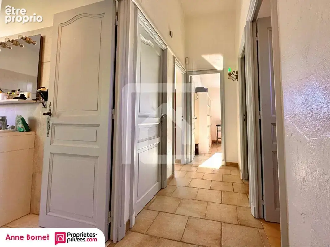 Villa individuelle 6 pièces 148 m2 avec jardin arboré, terrasse et cave - photo 8