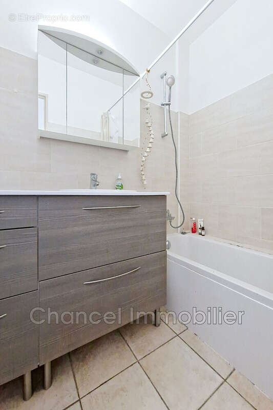 Appartement à CAGNES-SUR-MER