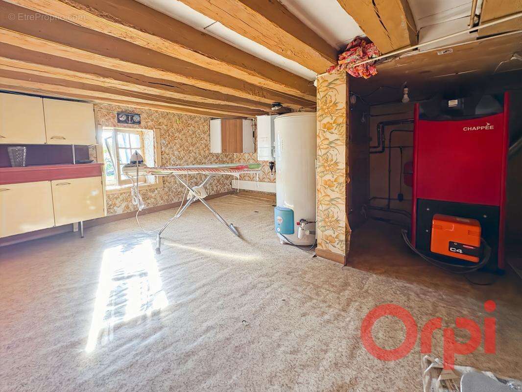 Maison à CHALIVOY-MILON