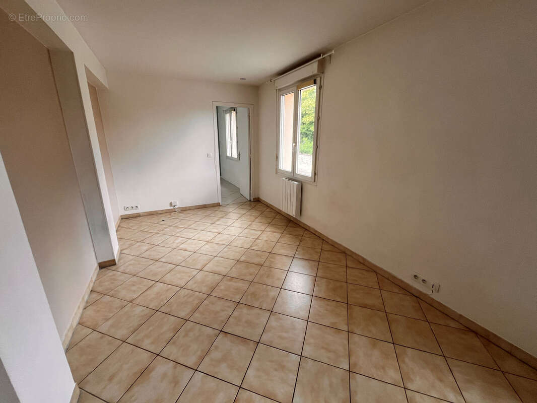 Appartement à MONTESSON