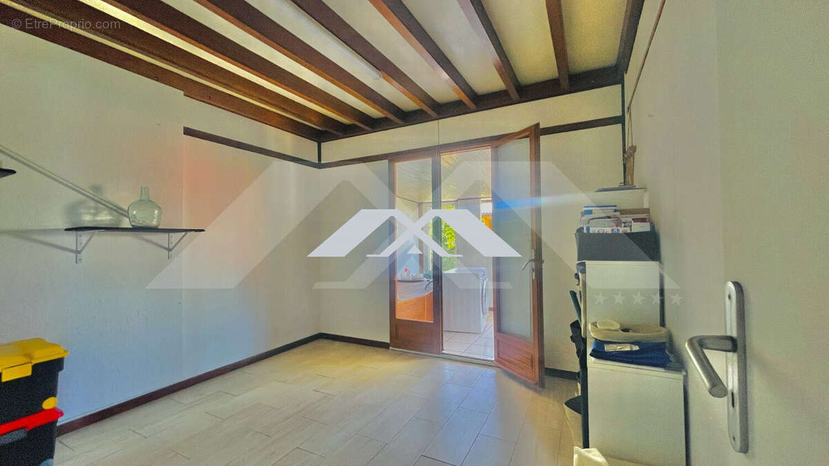 Maison à PETITE-ILE